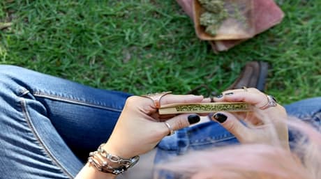 Weed Smoking Etiquette for a Seamless Experience