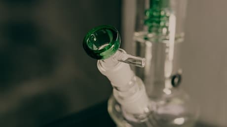 How to clean your bong: why, how and when?
